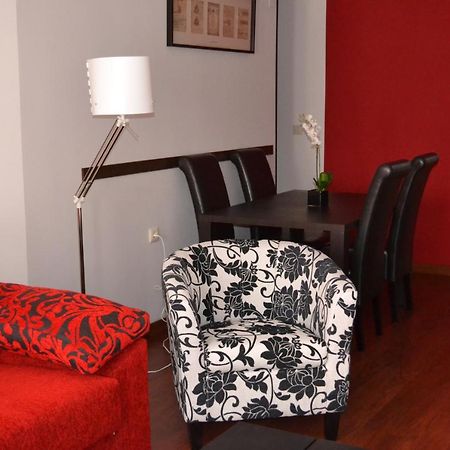 Apartamento Acueducto, Tres Dormitorios Y Parking Gratis Мерида Экстерьер фото